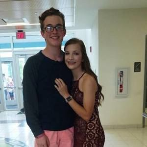 Meet your Posher, Alex